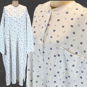 VINTAGE cozy cotton maxi nightgown long sleeve blue Apple leaf plus size 90s 3X